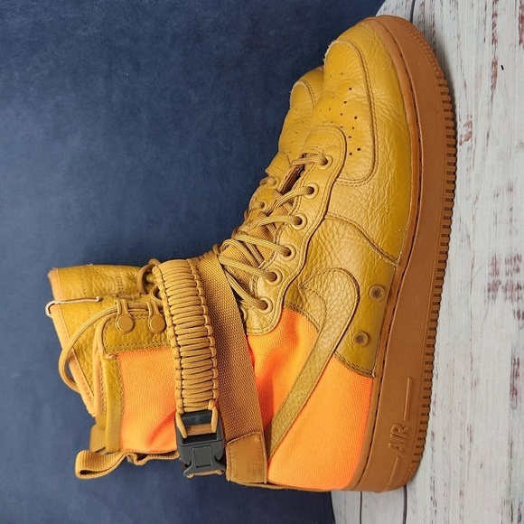 Nike Air Force 1 Desert Ochre 903270-778 Men's Size 10 Sneakers - Picture 1 of 8